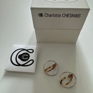 Charlotte Chesnais Saturn small earrings